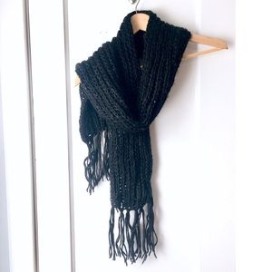 Soft knitted black scarf with small sequins